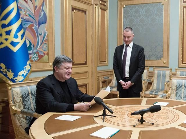 Порошенко признали самым влиятельным украинцем. Коломойский идет вторым Порошенко признали самым влиятельным украинцем. Коломойский идет вторым
