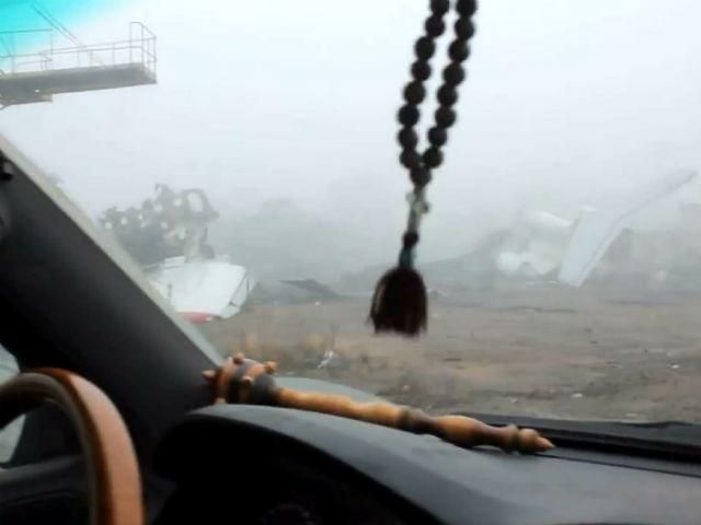 Донецький аеропорт зараз нагадує декорацію фільму жахів Донецький аеропорт зараз нагадує декорацію фільму жахів