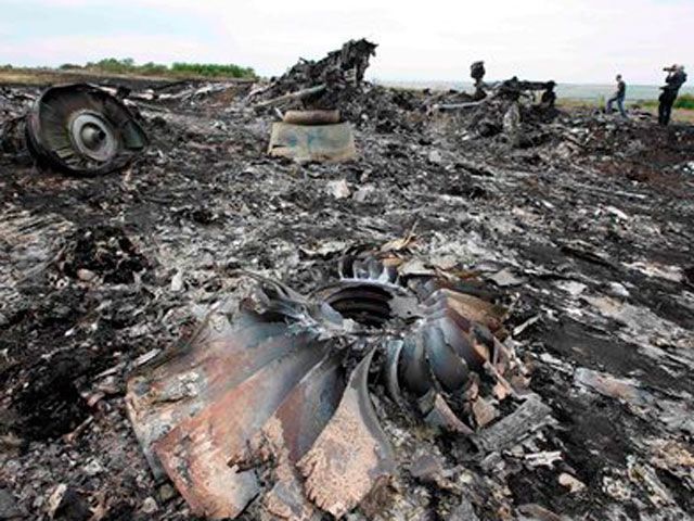 У тілах жертв теракту Boeing 777 знайшли уламки ракети, — СБУ