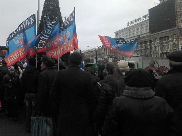 В Донецке распродают российскую "гуманитарку", — журналист В Донецке распродают российскую "гуманитарку", — журналист