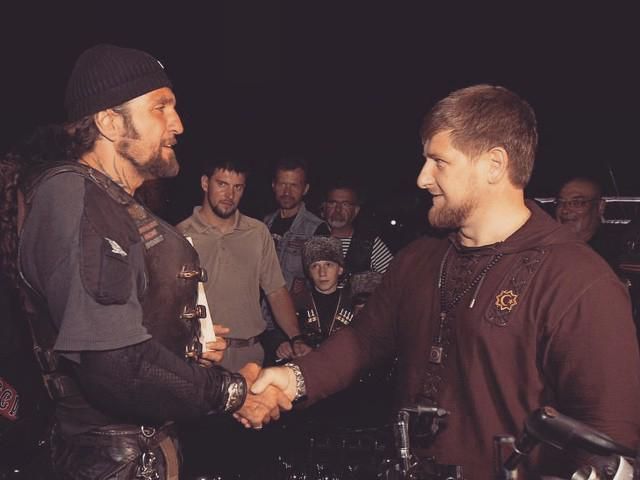 Кадыров поздравил "Хирурга" с санкциями от США Кадыров поздравил "Хирурга" с санкциями от США