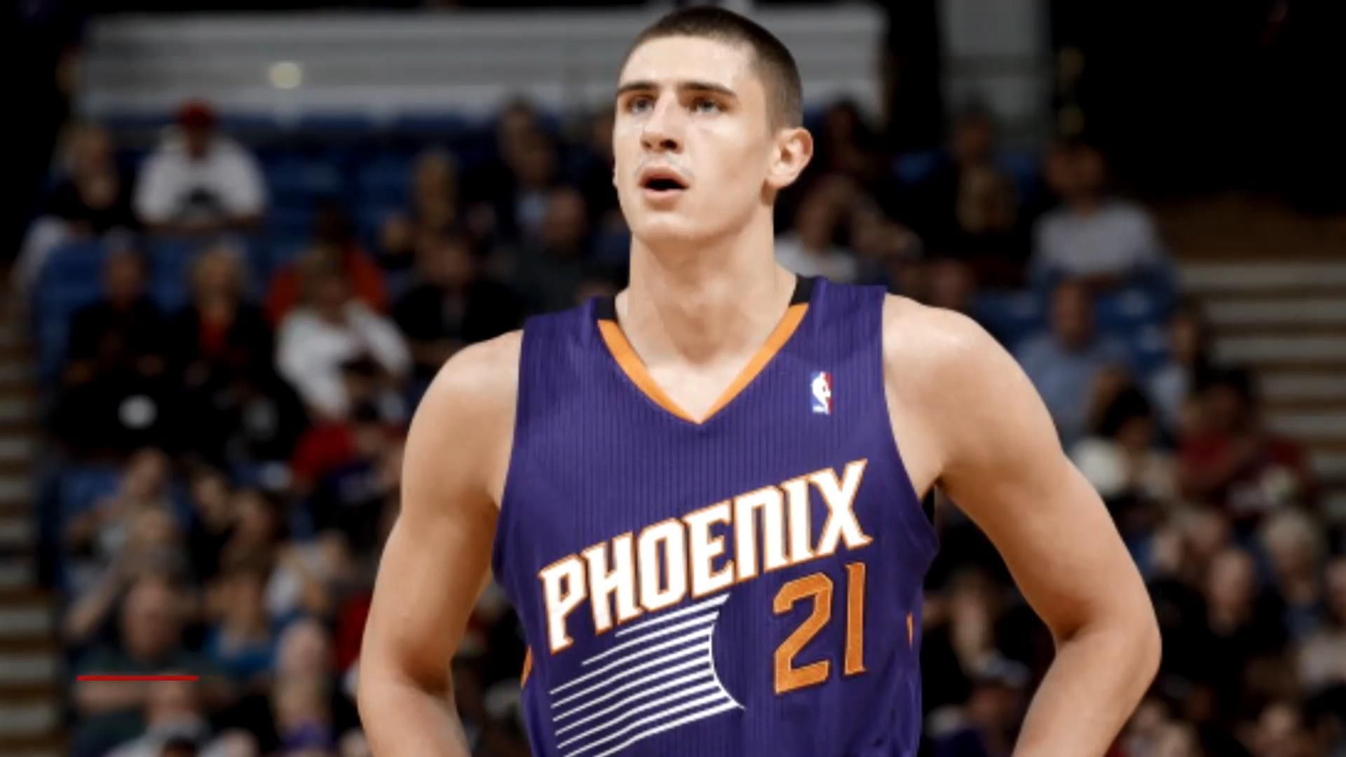 Спортивный обзор: "Сан-Паулу" отказался от Хавьера, Касильяс провел 700-й матч Спортивный обзор: "Сан-Паулу" отказался от Хавьера, Касильяс провел 700-й матч