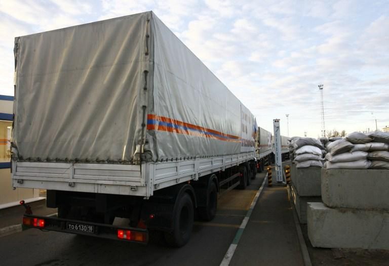 В Донецке уже разгрузили колонну "гумконвоя" В Донецке уже разгрузили колонну "гумконвоя"