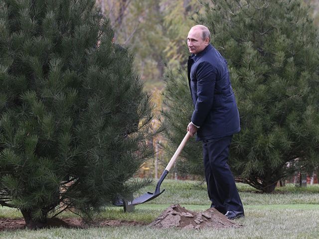 Китай пообещал России экономическую помощь Китай пообещал России экономическую помощь