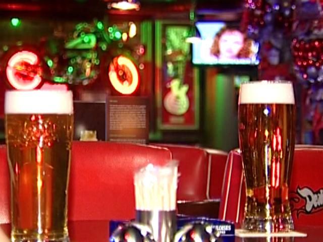 Украинские пивовары против налоговых изменений, угрожают закрытием всех пивоварен Украинские пивовары против налоговых изменений, угрожают закрытием всех пивоварен