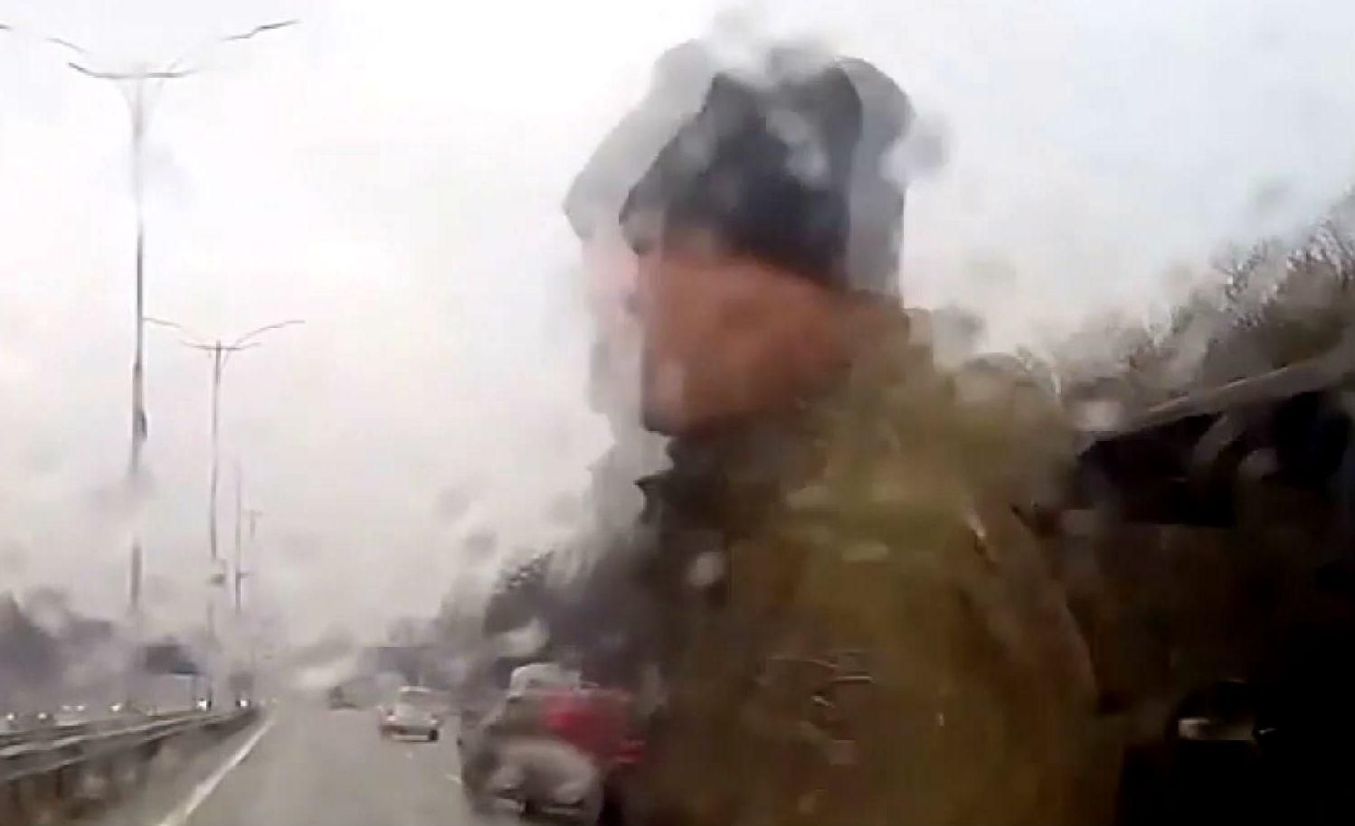 В "Айдаре" заявили, что возмущены действиями своих бойцов В "Айдаре" заявили, что возмущены действиями своих бойцов