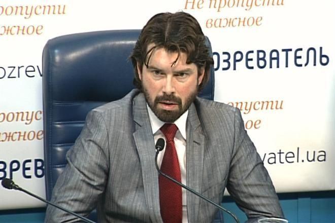 Кабмін свідомо добиває економіку України, — експерт