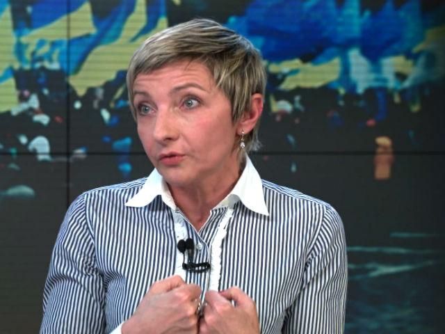 Активістка розповіла, що вимагав під Радою Кредитний майдан Активістка розповіла, що вимагав під Радою Кредитний майдан