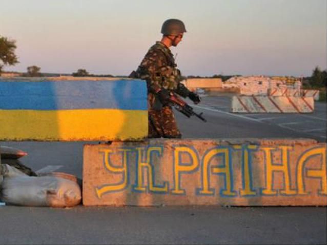 За сутки боевики 25 раз обстреляли позиции украинских военных