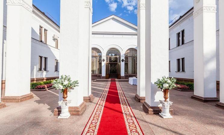 В Минске началась встреча контактной группы по Украине В Минске началась встреча контактной группы по Украине