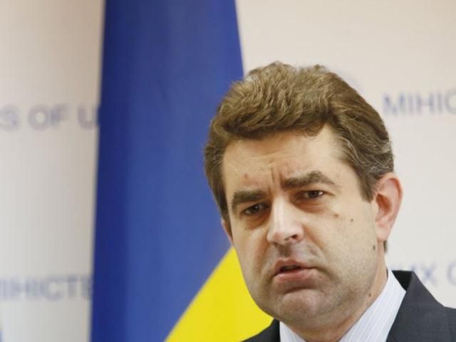 Российский Красный Крест отмежевался от московской "гуманитарки" Российский Красный Крест отмежевался от московской "гуманитарки"