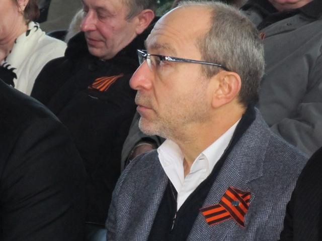 Кернес пообещал, что наденет георгиевскую ленту на 9 мая Кернес пообещал, что наденет георгиевскую ленту на 9 мая