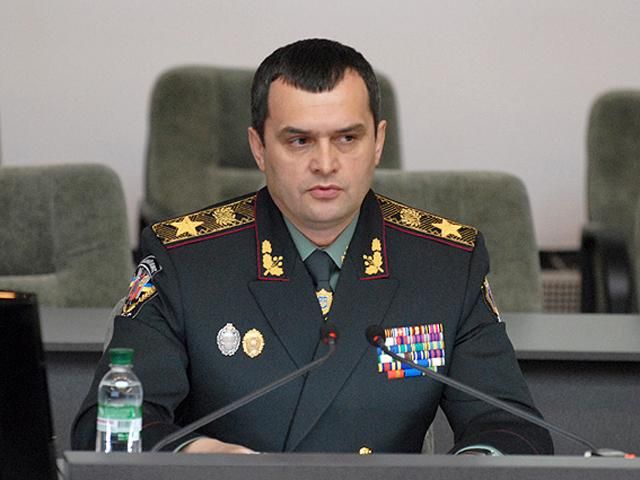 Рада просить Президента позбавити "орлів Януковича" генеральських погонів