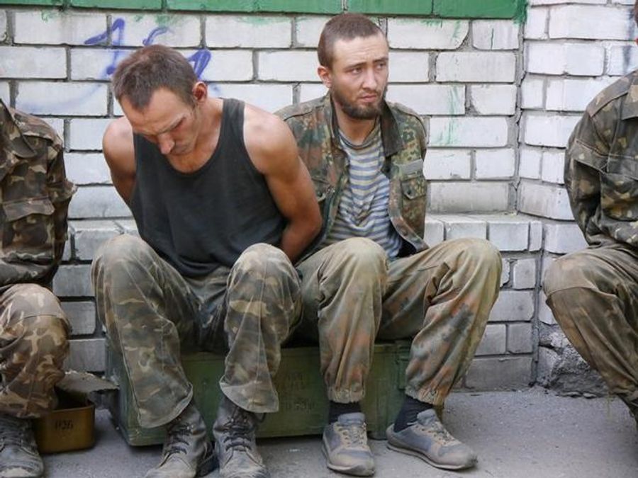 Відбувся обмін полоненими між бойовиками та українськими військовими Відбувся обмін полоненими між бойовиками та українськими військовими