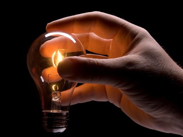 Крим не лишили без світла: електропостачання відновлено Крим не лишили без світла: електропостачання відновлено