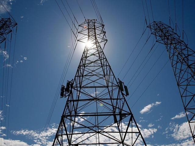 У Криму продовжуються віялові відключення світла У Криму продовжуються віялові відключення світла