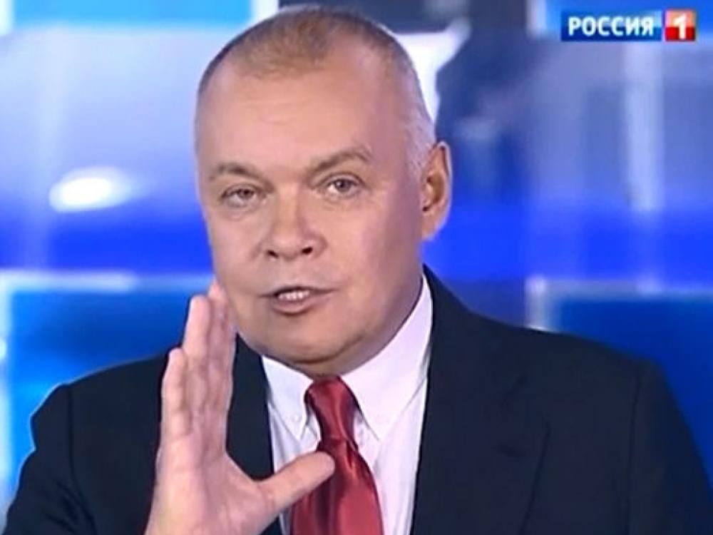 Пропаганда в России работает лучше, чем в Третьем Рейхе, — Немцов Пропаганда в России работает лучше, чем в Третьем Рейхе, — Немцов