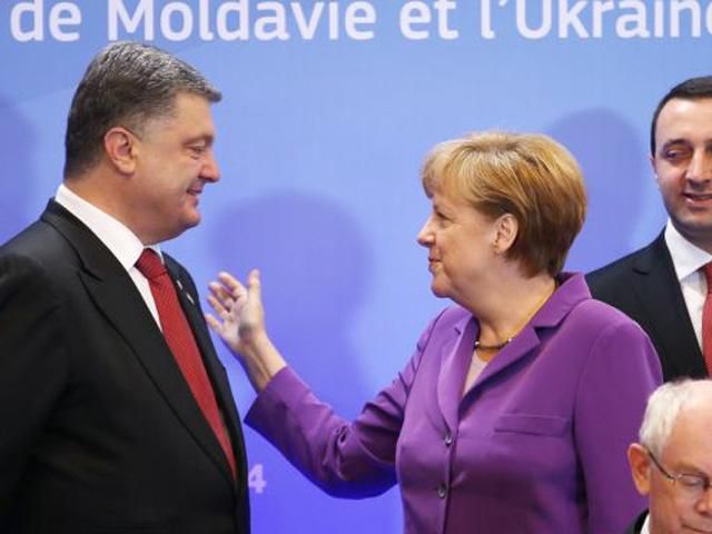 Назарбаев принимал участие в телефонном разговоре Порошенко с Меркель, — СМИ Назарбаев принимал участие в телефонном разговоре Порошенко с Меркель, — СМИ