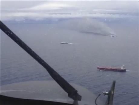 Первые жертвы горящего парома: один человек погиб, еще один ранен Первые жертвы горящего парома: один человек погиб, еще один ранен