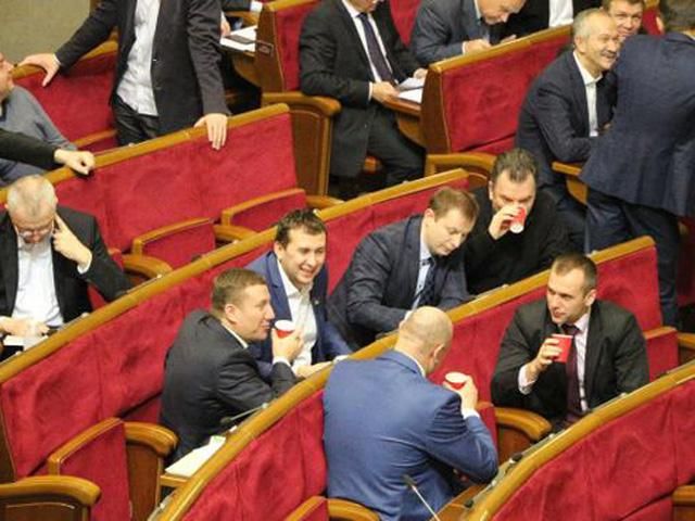 Рада на 99% не разойдется до 4 утра, — Береза Рада на 99% не разойдется до 4 утра, — Береза