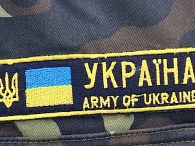 Порошенко обещает введение военного положения в случае провала переговоров Порошенко обещает введение военного положения в случае провала переговоров