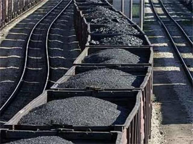 Контрабанда вугілля з зони АТО припинена, — Президент