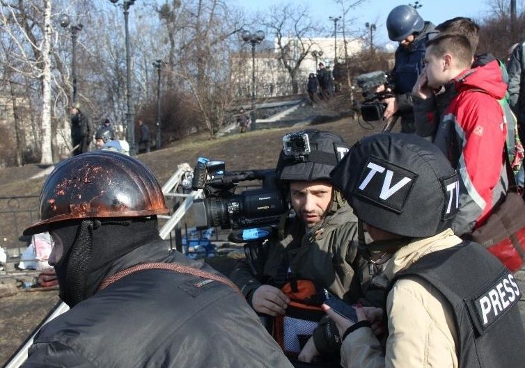 В Украине в 2014 году погибли восемь журналистов В Украине в 2014 году погибли восемь журналистов