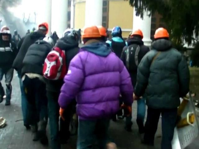 Пострадавшим на Майдане продолжат выплачивать пособие в 2015 году