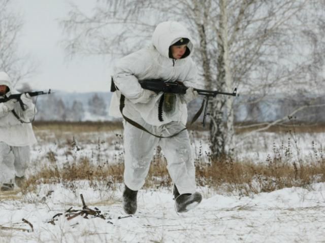 На Новый год военные насчитали 5 беспилотников, которые за ними следили