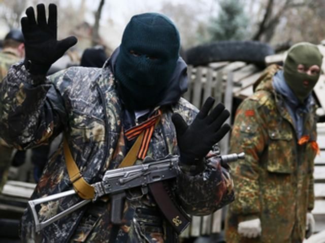 Луганські терористи більше не братимуть у полон українських військових Луганські терористи більше не братимуть у полон українських військових