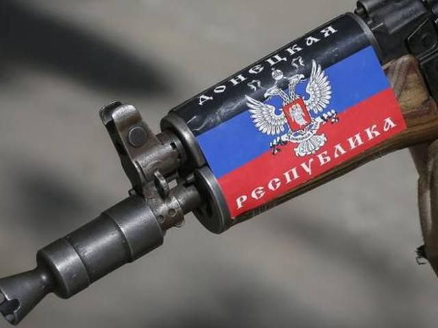 Бойовики продовжують шукати "шпигунів" у своєму "уряді" Бойовики продовжують шукати "шпигунів" у своєму "уряді"