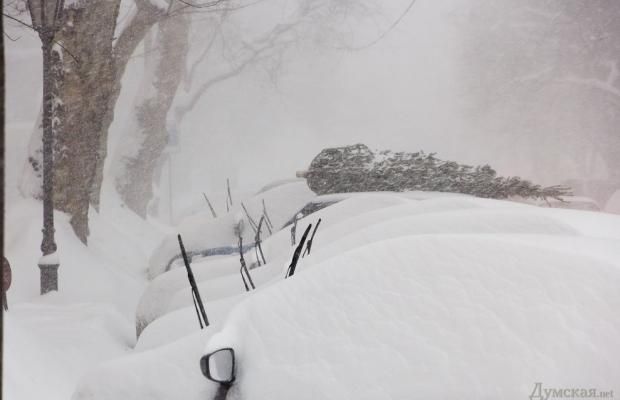 На Одещині частково відновили рух транспорту На Одещині частково відновили рух транспорту