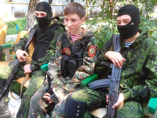 Террористы "мобилизуют" в свои банды несовершеннолетних, — СНБО