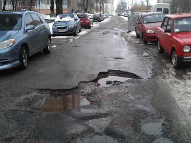 90% доріг у Києві потребують ремонту, — Кличко