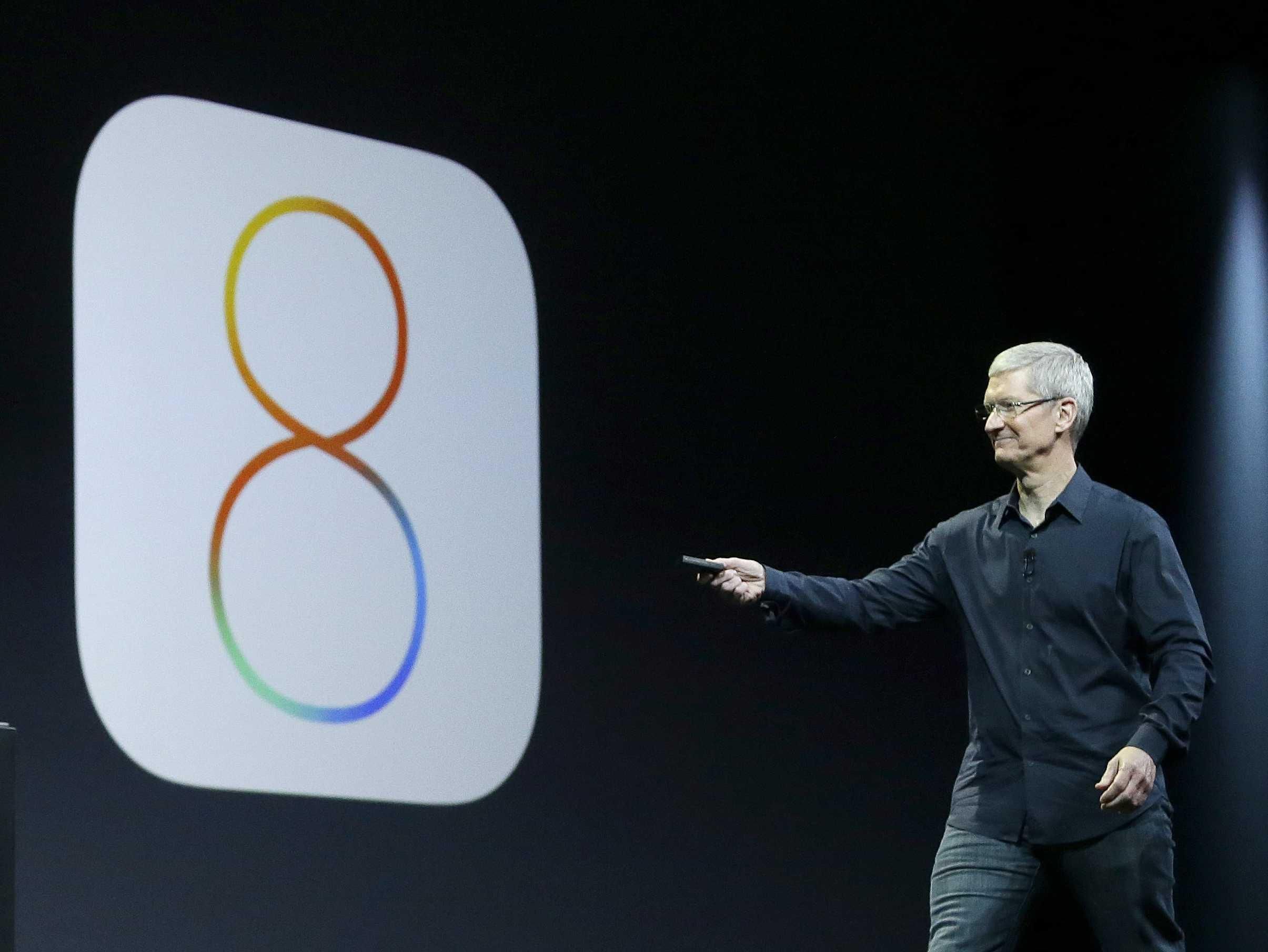 На Apple подали в суд за великий розмір пам’яті iOS 8