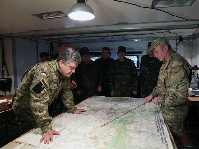 У понеділок Порошенко передасть армії 100 одиниць військової техніки