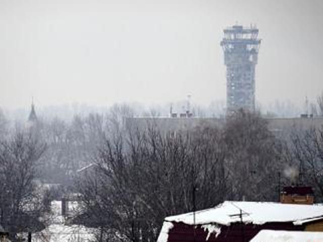 В Донецке возобновились боевые действия. Есть раненые среди мирного населения В Донецке возобновились боевые действия. Есть раненые среди мирного населения
