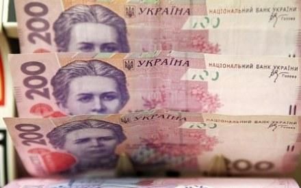 В Киевской области кассир банка обокрала клиентов на миллионы гривен