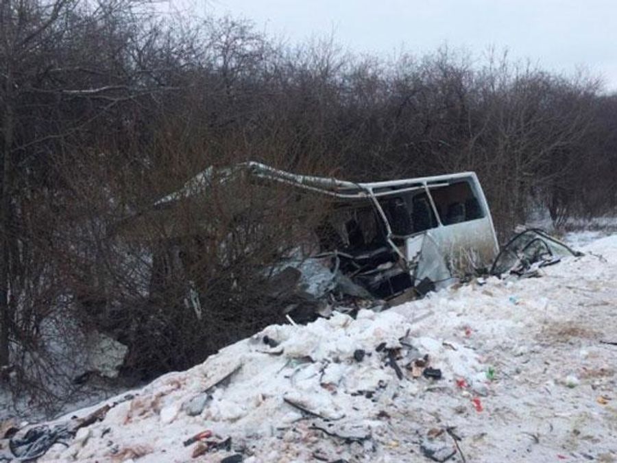 Трое бойцов в тяжелом состоянии в результате ДТП в зоне АТО