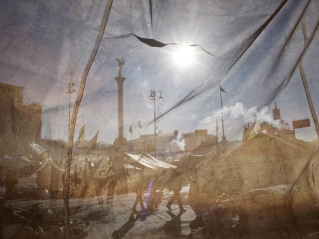 Небесная сотня, оккупация Крыма, АТО: год Украины в фото