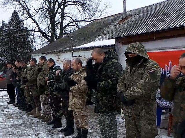 Нет на Донбассе 50 тысяч клонов Путина — это военные, — "Правый сектор"