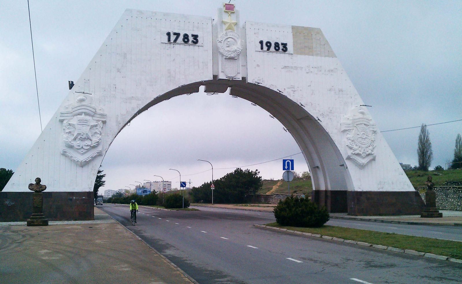 В аннексированном Севастополе промышленность обвалилась 80% В аннексированном Севастополе промышленность обвалилась 80%