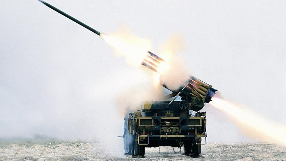 Терористи перейшли до більш активних дій: гатять із "Градів" і мінометів Терористи перейшли до більш активних дій: гатять із "Градів" і мінометів