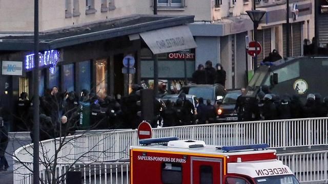 Поліція знешкодила терориста, який захопив заручників у Парижі