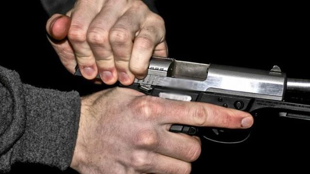 Пьяный участник АТО совершил самосуд над соседом Пьяный участник АТО совершил самосуд над соседом