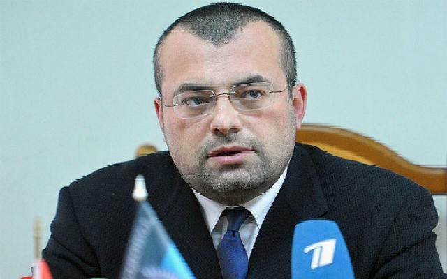 Ватажок "ДНР" стверджує, що Україна поновила військові дії Ватажок "ДНР" стверджує, що Україна поновила військові дії