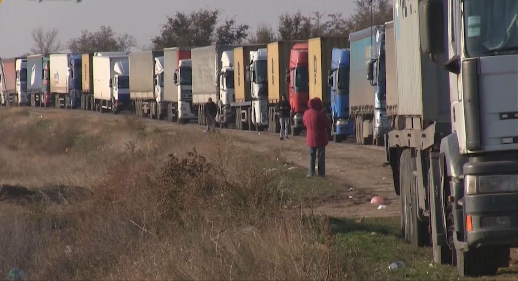 Перші дні нового року для окупованого Криму стали "не солодкими" Перші дні нового року для окупованого Криму стали "не солодкими"