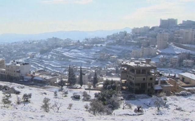 В Єрусалимі несподівано випав сніг