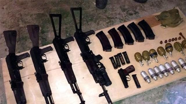 В Мариуполе нашли гараж с огромным хранилищем оружия