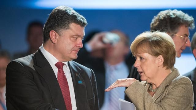 Порошенко і Меркель домовилися про негайну зустріч у Парижі